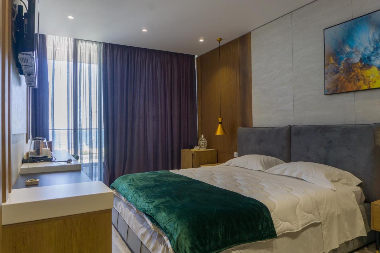 Hotel Morfeus Durrës 外观 照片