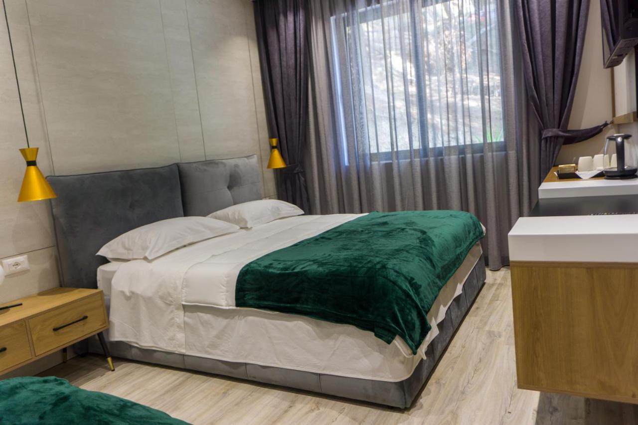 Hotel Morfeus Durrës 外观 照片