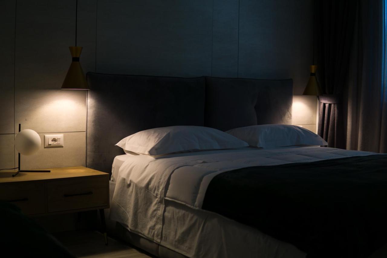 Hotel Morfeus Durrës 外观 照片
